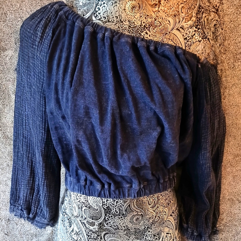 Free people top in a large